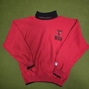 Chicago Bulls Vintage Made in USA Turtleneck Sweatshirt